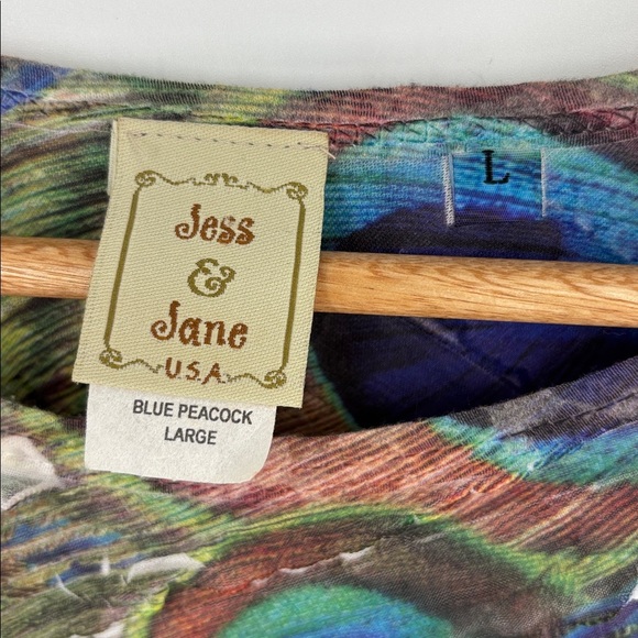Jess & Jane 3/4 Sleeve Peacock Blouse Women’s Size Large - Picture 4 of 7